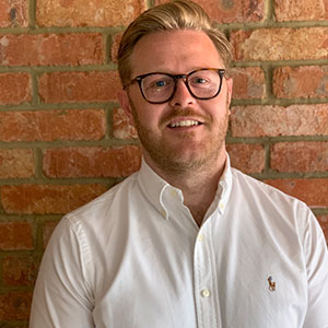 Matt, Deakin-White Estate Agents in Dunstable